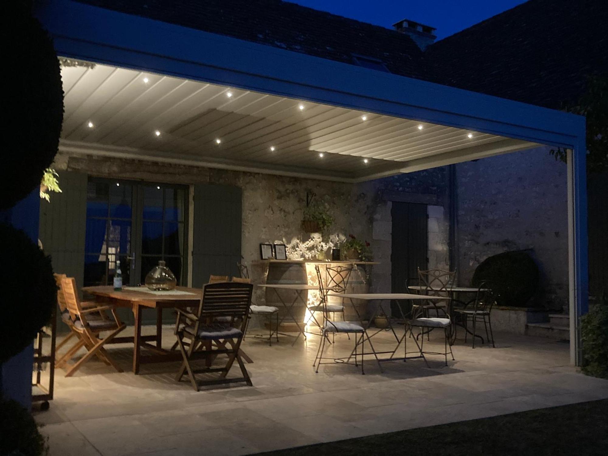 Bed and Breakfast La Ferme Buissonniere Bardou Exterior foto